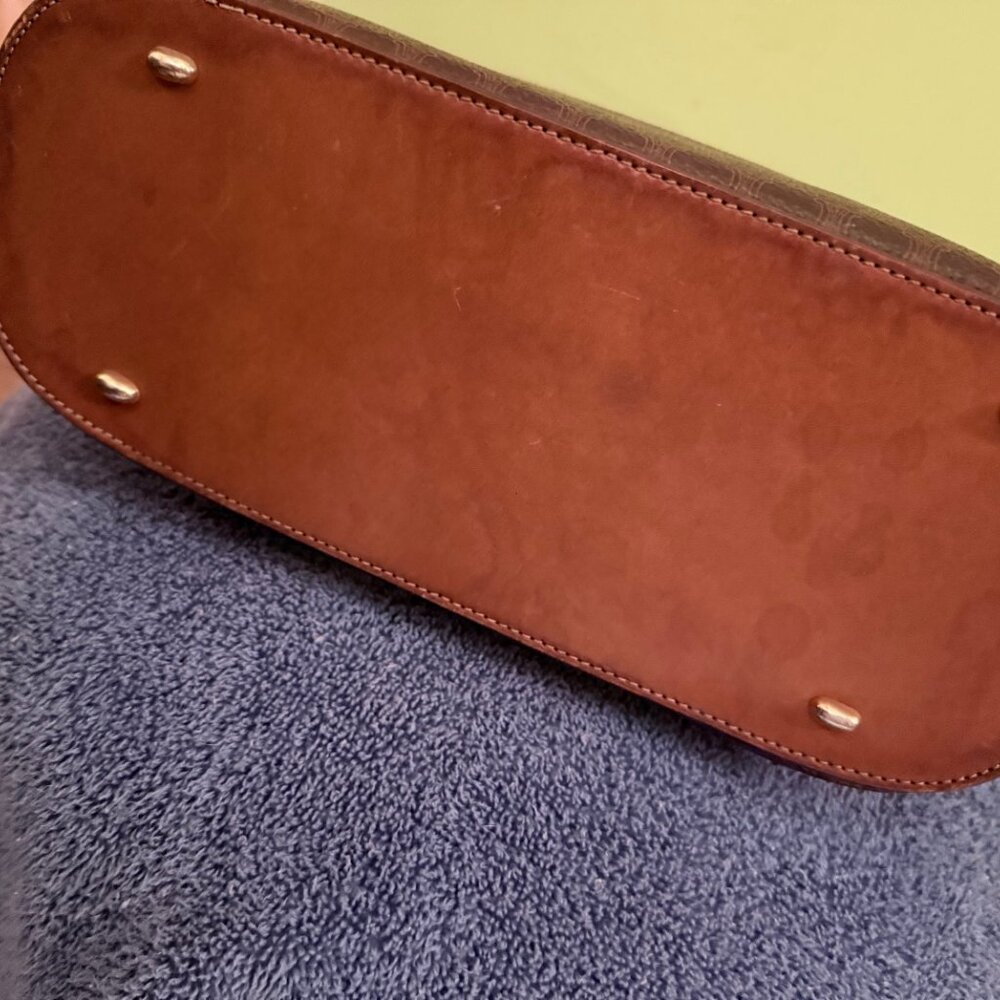 AUTHENTIC Celine Macadam Classic Handbag $250 - Picture 4 of 10